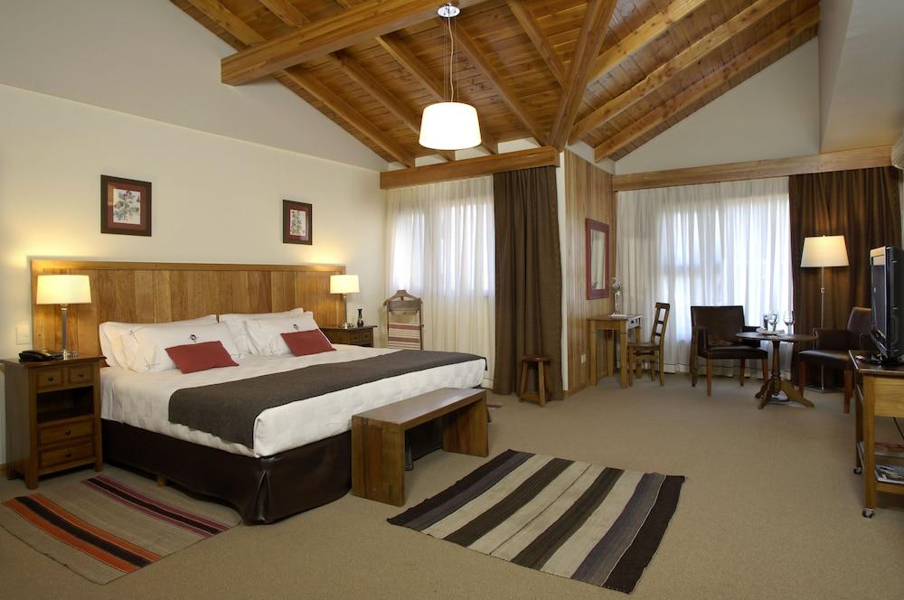 Las Bayas Home Suites Esquel Exterior foto
